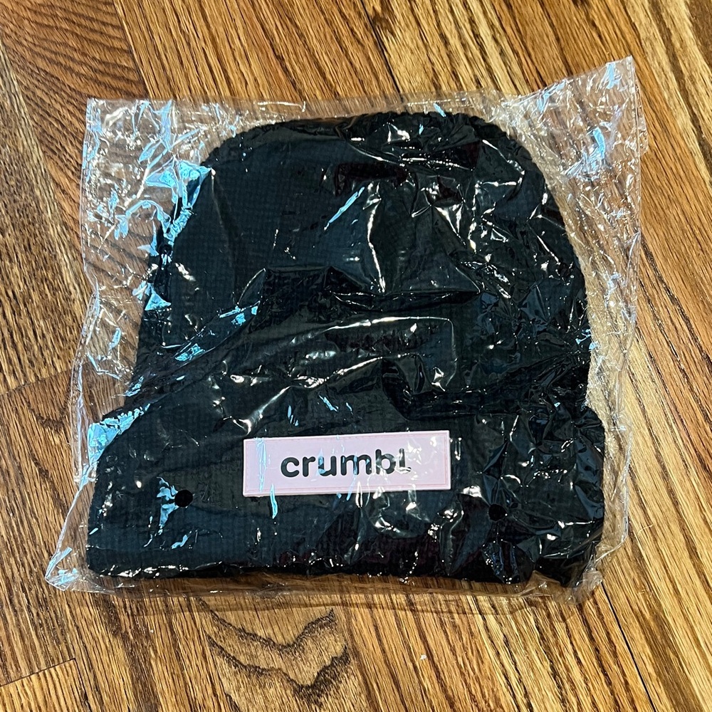 Black beanie ski hat Crumbl Cookie